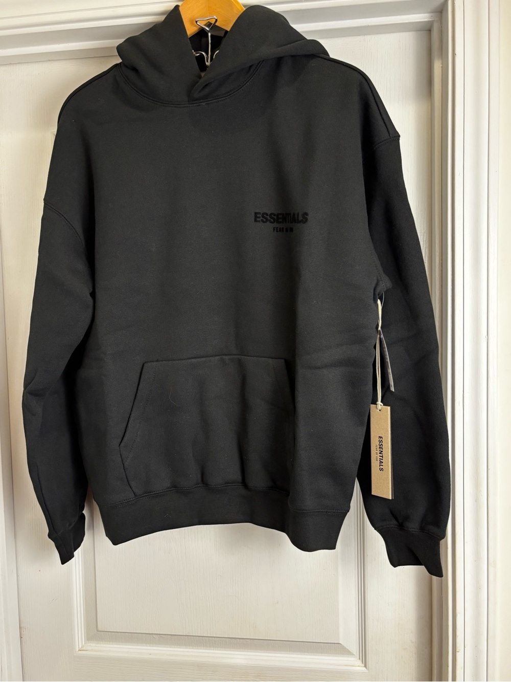 Fear Of God Essentials Hoodie Black Pullover Flocked Logo Small NWT PacSun